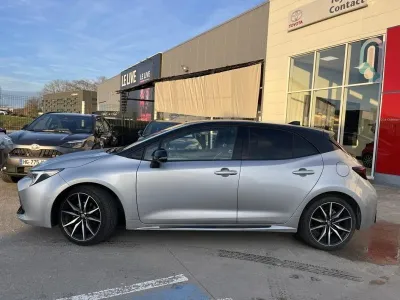 TOYOTA Corolla 1.8 140ch GR Sport MY24 occasion 2024 - Photo 4