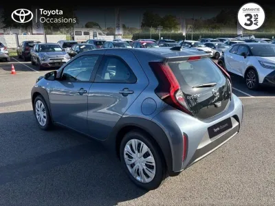 TOYOTA Aygo X 1.0 VVT-i 72ch Dynamic MY24 occasion 2025 - Photo 2