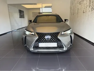 LEXUS UX 250h 2WD Luxe Plus MY21 occasion 2021 - Photo 4
