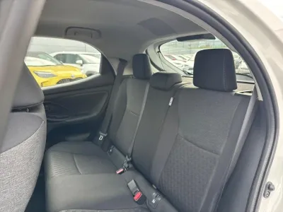 TOYOTA Yaris 116h Dynamic 5p MY22 occasion 2022 - Photo 4