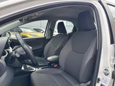 TOYOTA Yaris 116h Dynamic 5p MY22 occasion 2022 - Photo 3