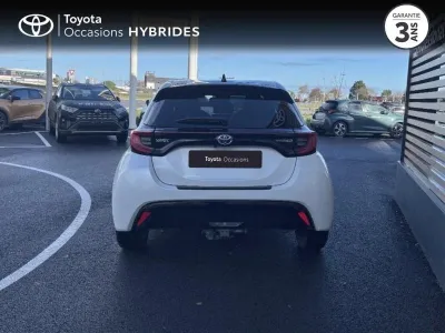 TOYOTA Yaris 116h Collection 5p occasion 2021 - Photo 4