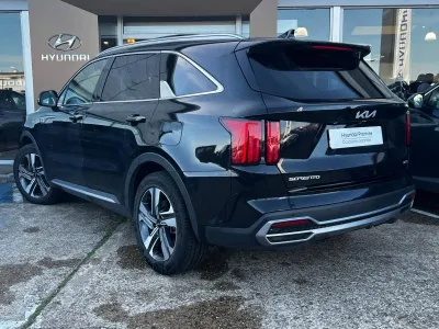 KIA Sorento 1.6 T-GDi 230ch HEV Premium BVA6 4x2 7 places occasion 2023 - Photo 4