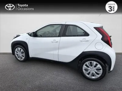 TOYOTA Aygo X 1.0 VVT-i 72ch Dynamic occasion 2022 - Photo 3