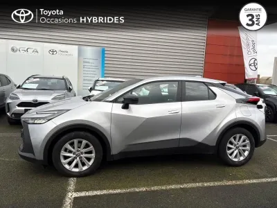 TOYOTA C-HR 1.8 Hybride 140ch Dynamic NG23 occasion 2024 - Photo 3