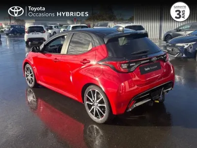TOYOTA Yaris 116h GR Sport 5p MY22 occasion 2023 - Photo 2