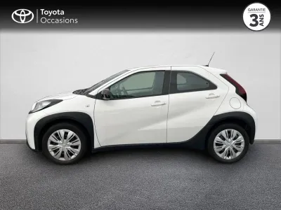 TOYOTA Aygo X 1.0 VVT-i 72ch Dynamic occasion 2022 - Photo 3
