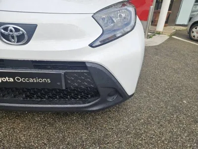 TOYOTA Aygo X 1.0 VVT-i 72ch Dynamic S-CVT occasion 2022 - Photo 4