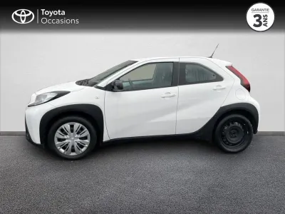 TOYOTA Aygo X 1.0 VVT-i 72ch Dynamic occasion 2023 - Photo 3