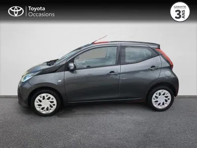 TOYOTA Aygo 1.0 VVT-i 72ch x-play 5P MY19 occasion 2021 - Photo 3