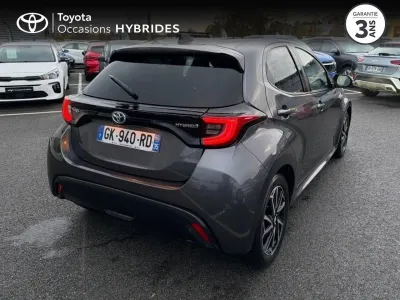 TOYOTA Yaris 116h Design 5p MY22 occasion 2022 - Photo 2