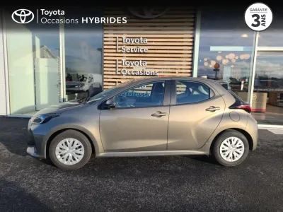 TOYOTA Yaris 116h Dynamic 5p MY22 occasion 2022 - Photo 3