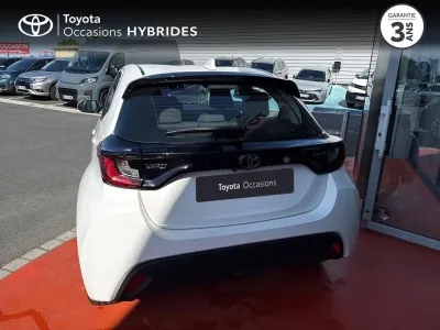 TOYOTA Yaris 116h Dynamic Business + Programme Toyota Experience 5p MC24 occasion 2024 - Photo 4