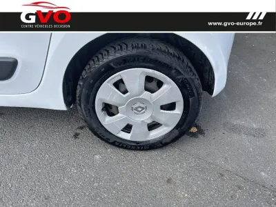RENAULT Twingo 1.0 SCe 70ch Life 2 Euro6 occasion 2015 - Photo 4