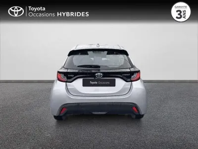 TOYOTA Yaris 116h Dynamic 5p MY22 occasion 2023 - Photo 4