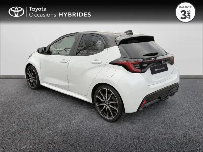 TOYOTA Yaris 116h GR Sport 5p MY22 occasion 2023 - Photo 2