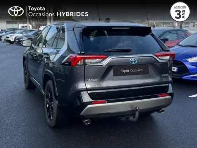 TOYOTA RAV4 2.5 Hybride 222ch Collection AWD-i MY23 occasion 2024 - Photo 2