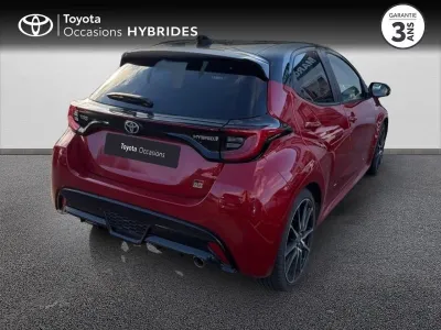 TOYOTA Yaris 116h GR Sport 5p MY22 occasion 2022 - Photo 2