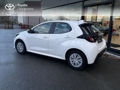 TOYOTA Yaris 116h Dynamic 5p MC24 occasion 2022 - Photo 2