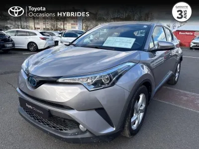 TOYOTA C-HR 122h Dynamic 2WD E-CVT RC18 occasion 2018 - Photo 1
