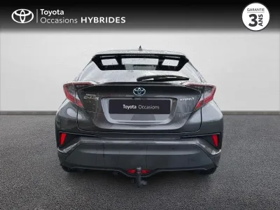 TOYOTA C-HR 122h Distinctive 2WD E-CVT RC18 occasion 2018 - Photo 4