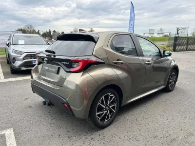 TOYOTA Yaris 116h Design 5p MC24 occasion 2023 - Photo 3