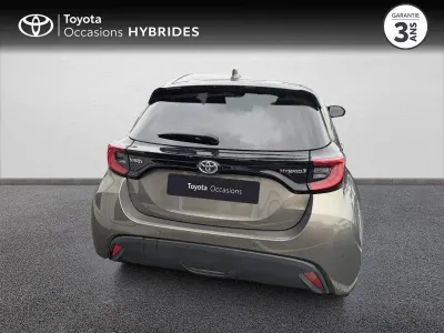 TOYOTA Yaris 116h Design 5p MY22 occasion 2023 - Photo 4