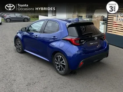 TOYOTA Yaris 116h Design 5p MY21 occasion 2023 - Photo 2