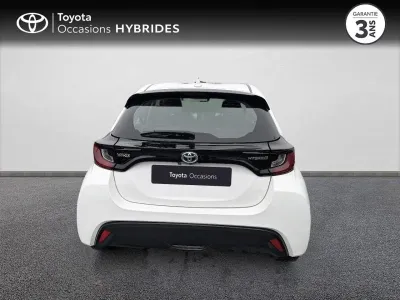 TOYOTA Yaris 116h Dynamic 5p MY22 occasion 2023 - Photo 4