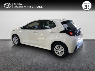 TOYOTA Yaris 116h Dynamic 5p MY22 occasion 2023 - Photo 2