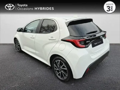 TOYOTA Yaris 116h Design 5p MY22 occasion 2022 - Photo 2