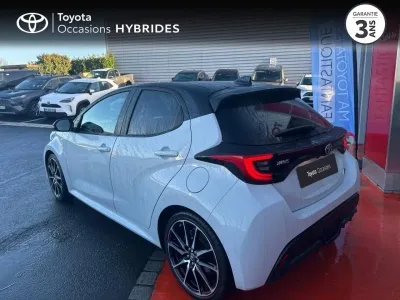 TOYOTA Yaris 116h GR Sport 5p MY22 occasion 2022 - Photo 2