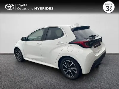 TOYOTA Yaris 116h Design 5p MY22 occasion 2022 - Photo 2