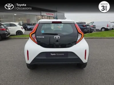 TOYOTA Aygo X 1.0 VVT-i 72ch Dynamic occasion 2022 - Photo 4