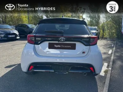 TOYOTA Yaris 116h GR Sport 5p MY22 occasion 2023 - Photo 4