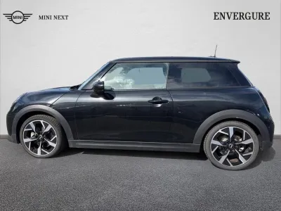 MINI Cooper 3 Portes C 156ch Favoured DKG7 occasion 2024 - Photo 3