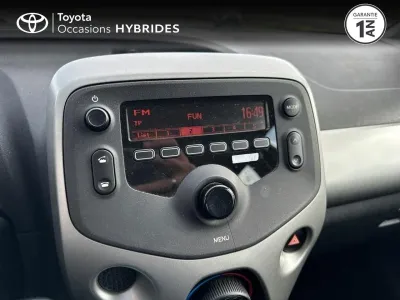 PEUGEOT 108 1.0 VTi Active 5p occasion 2017 - Photo 4