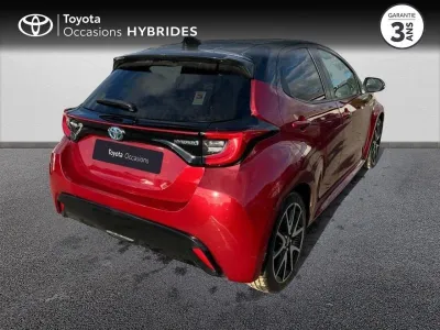 TOYOTA Yaris 116h Collection 5p occasion 2021 - Photo 2
