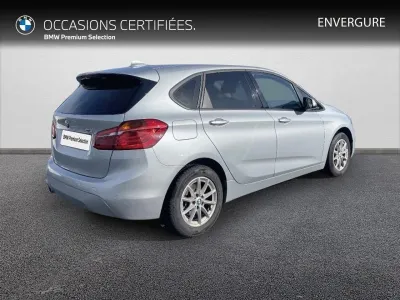 BMW Serie 2 ActiveTourer 216i 109ch Lounge occasion 2020 - Photo 2