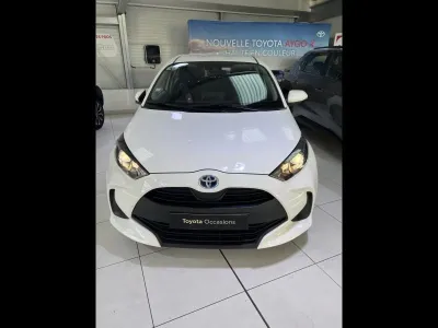 TOYOTA Yaris 116h Dynamic 5p MY22 occasion 2023 - Photo 4