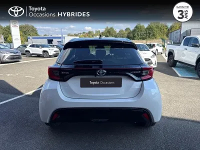 TOYOTA Yaris 116h Collection 5p occasion 2021 - Photo 4