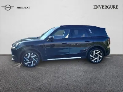 MINI Countryman C 170ch Favoured DKG7 occasion 2024 - Photo 3
