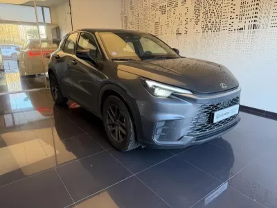 LEXUS LBX 1.5 136ch 2WD occasion 2024 - Photo 3