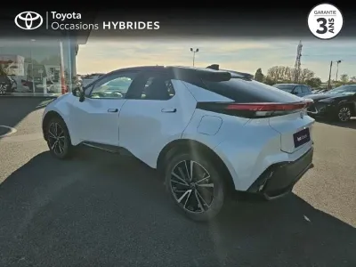 TOYOTA C-HR 1.8 Hybride 140ch Collection NG23 occasion 2024 - Photo 2