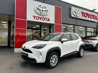 TOYOTA Yaris Cross 116h Dynamic Business + Programme Beyond Zero Academy MC24 occasion 2024 - Photo 4