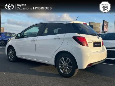 TOYOTA Yaris 100 VVT-i Dynamic 5p occasion 2016 - Photo 2