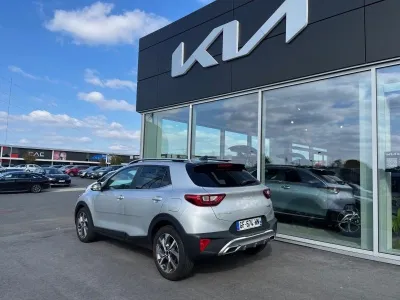 KIA Stonic 1.0 T-GDi 120ch MHEV GT Line Premium occasion 2022 - Photo 3