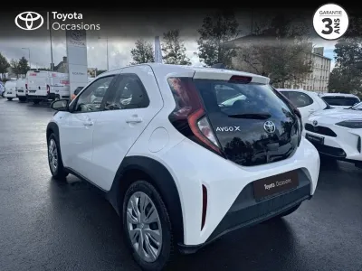 TOYOTA Aygo X 1.0 VVT-i 72ch Dynamic occasion 2022 - Photo 2