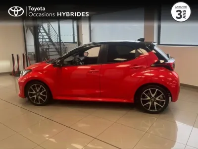 TOYOTA Yaris 116h Première 5p occasion 2020 - Photo 3