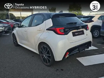 TOYOTA Yaris 130h GR Sport 5p MC24 occasion 2024 - Photo 2